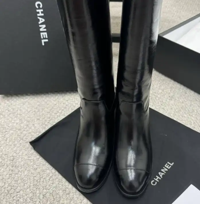 hype Chanel Boots