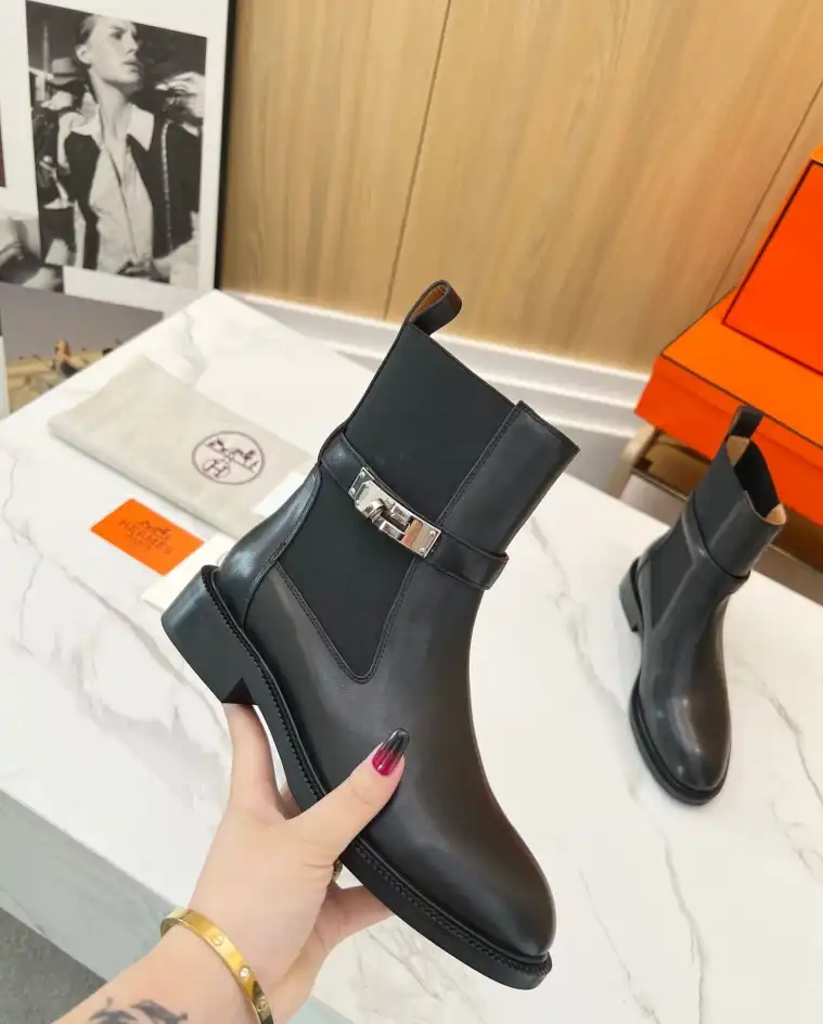 hype Hermes Boots