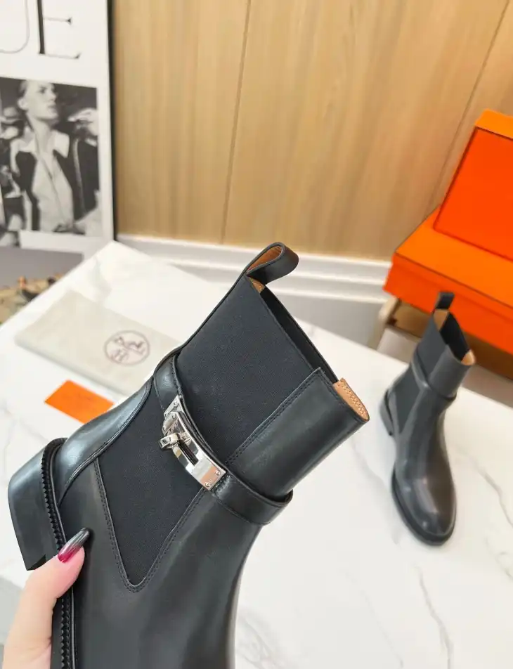 hype Hermes Boots