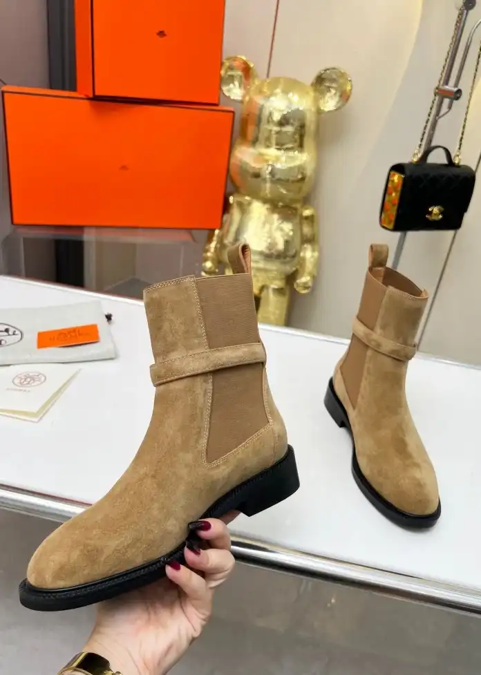 hype Hermes Boots