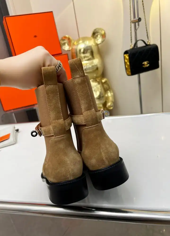 hype Hermes Boots