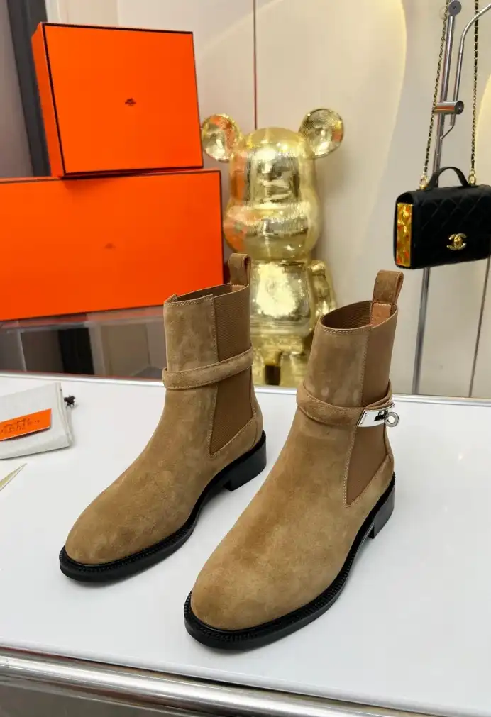 hype Hermes Boots