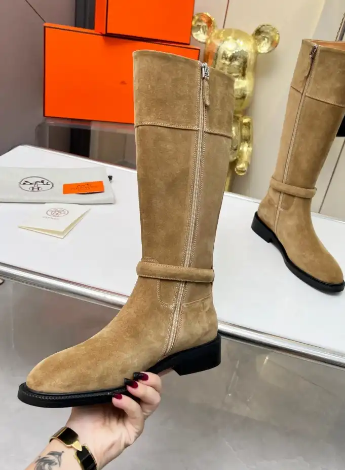 hype Hermes Boots