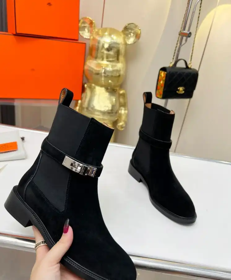 hype Hermes Boots