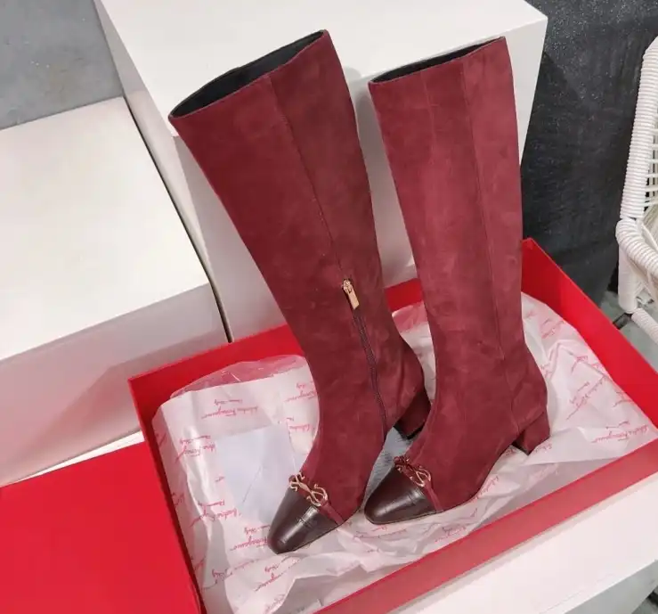 hype Ferragamo Boots