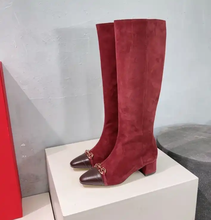 hype Ferragamo Boots