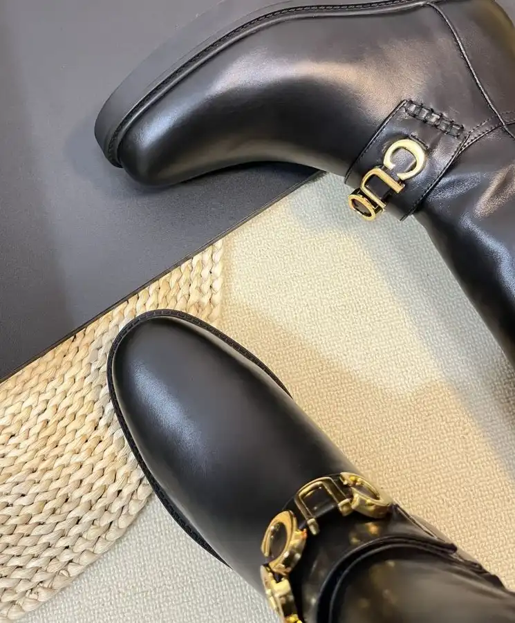 hype Gucci Boots