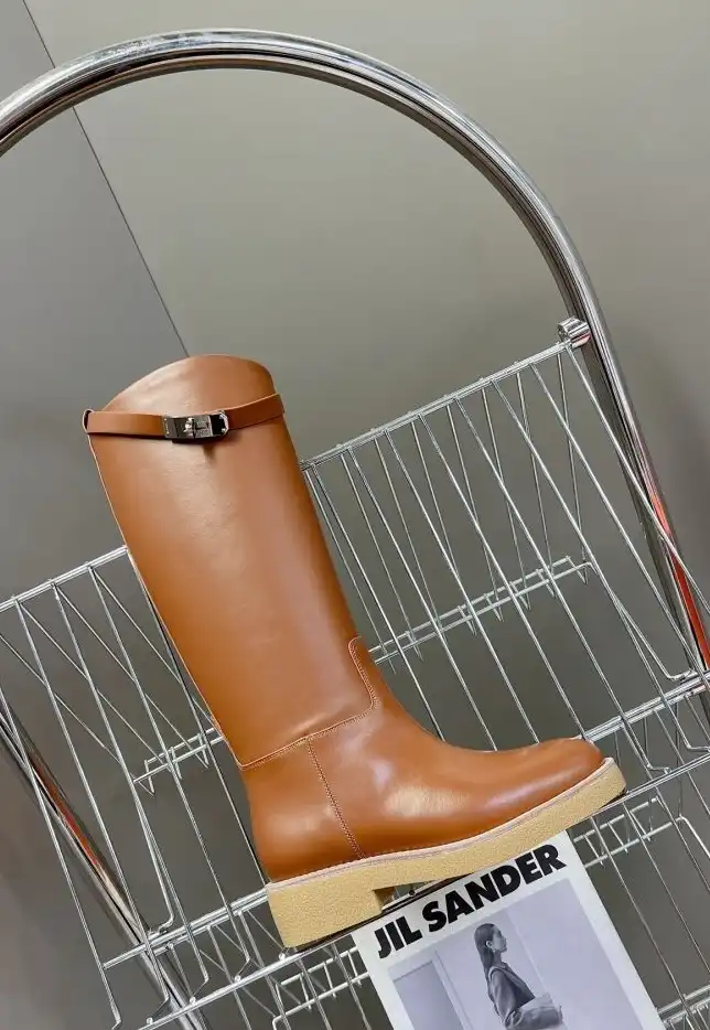 hype Hermes Boots