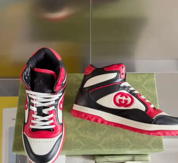 hype Gucci Sneakers