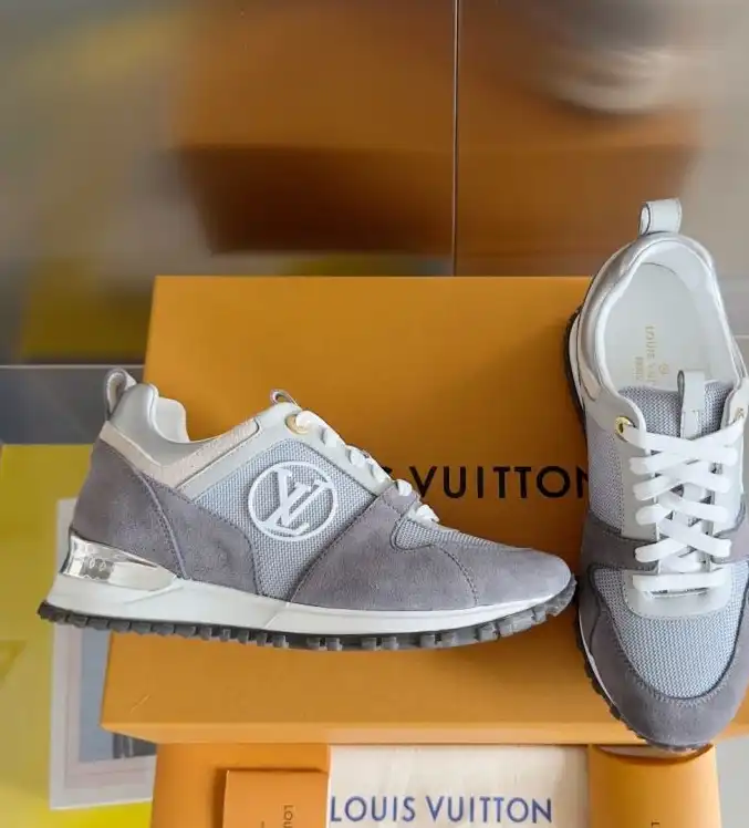 hype Louis Vuitton Sneakers