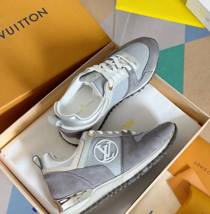 hype Louis Vuitton Sneakers