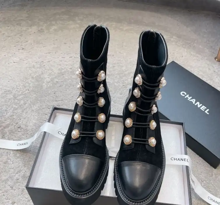 hype Chanel Boots