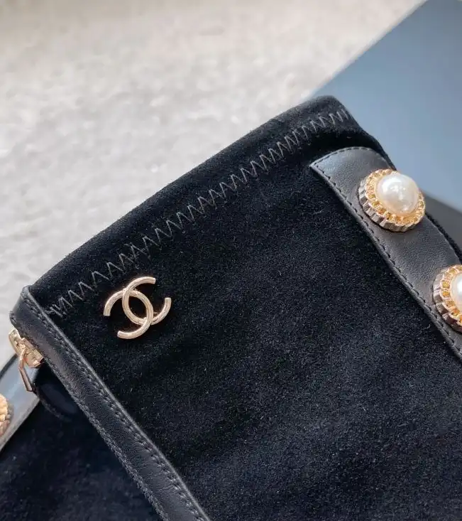 hype Chanel Boots