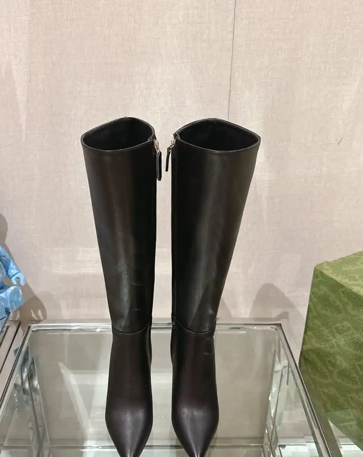 hype Gucci Boots