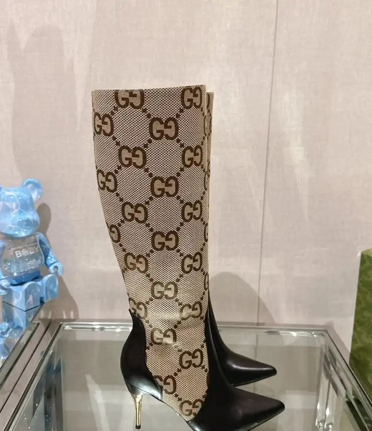 hype Gucci Boots