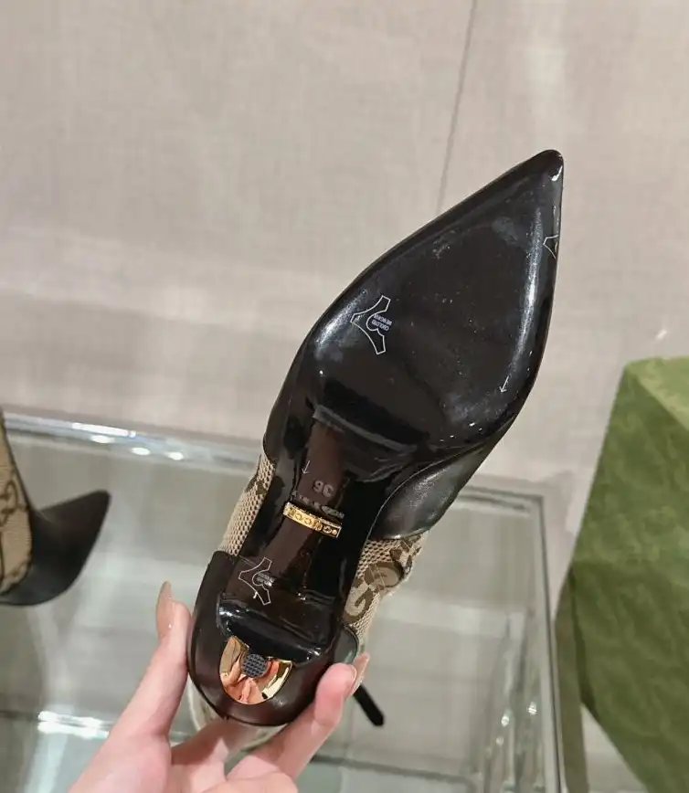 hype Gucci Boots