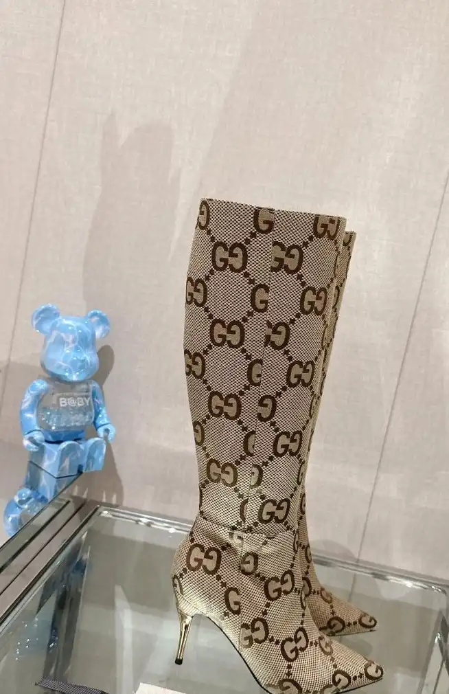 hype Gucci Boots