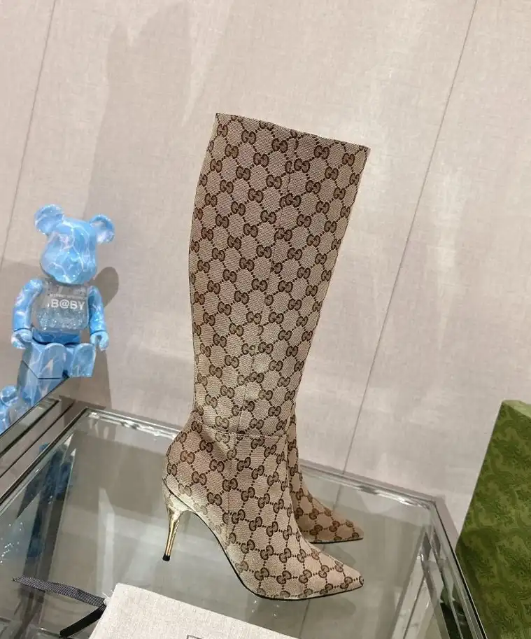 hype Gucci Boots