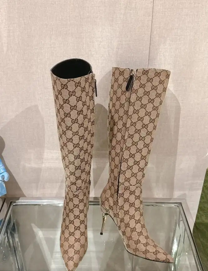 hype Gucci Boots