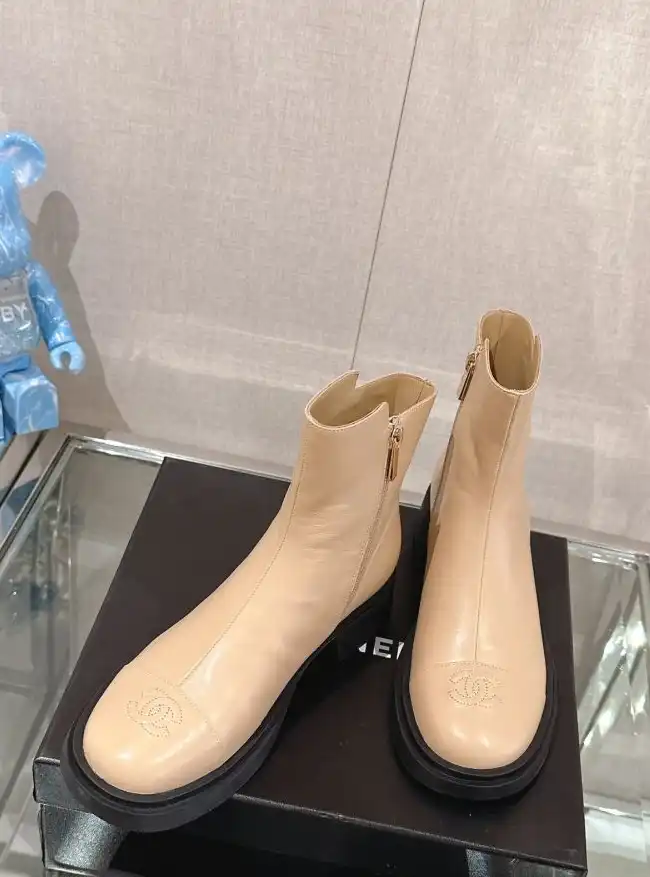 hype Chanel Boots