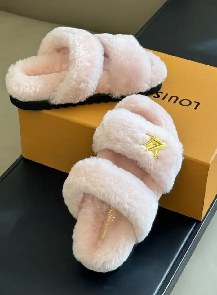 hype LV Slippers