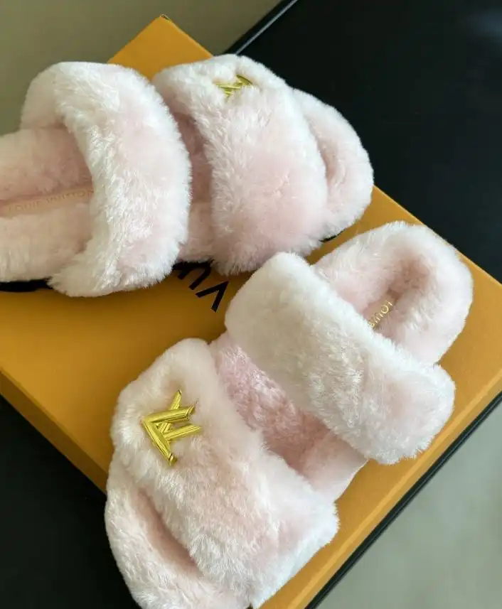 hype LV Slippers