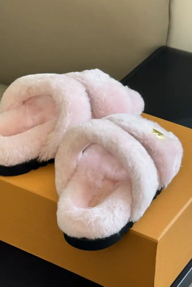 hype LV Slippers