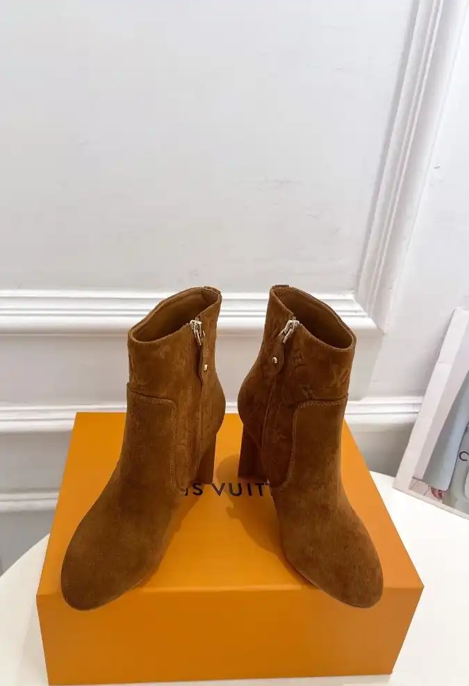 hype Louis Vuitton Boots