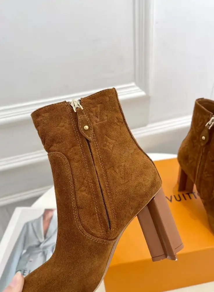 hype Louis Vuitton Boots