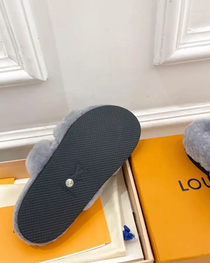 hype LV Slippers