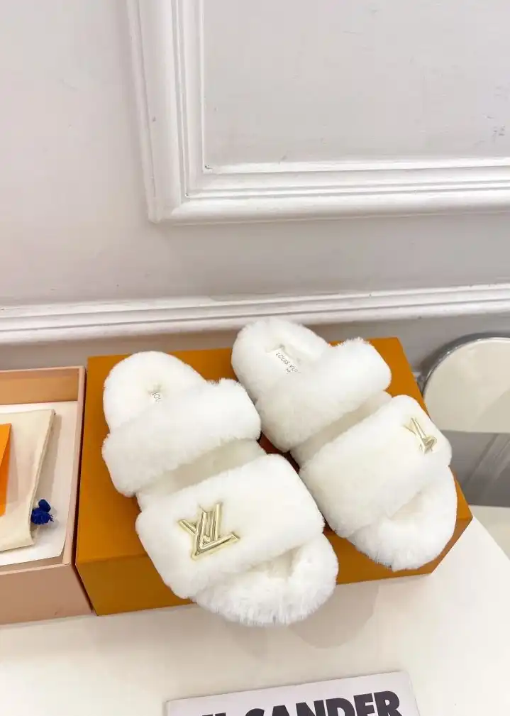 hype LV Slippers