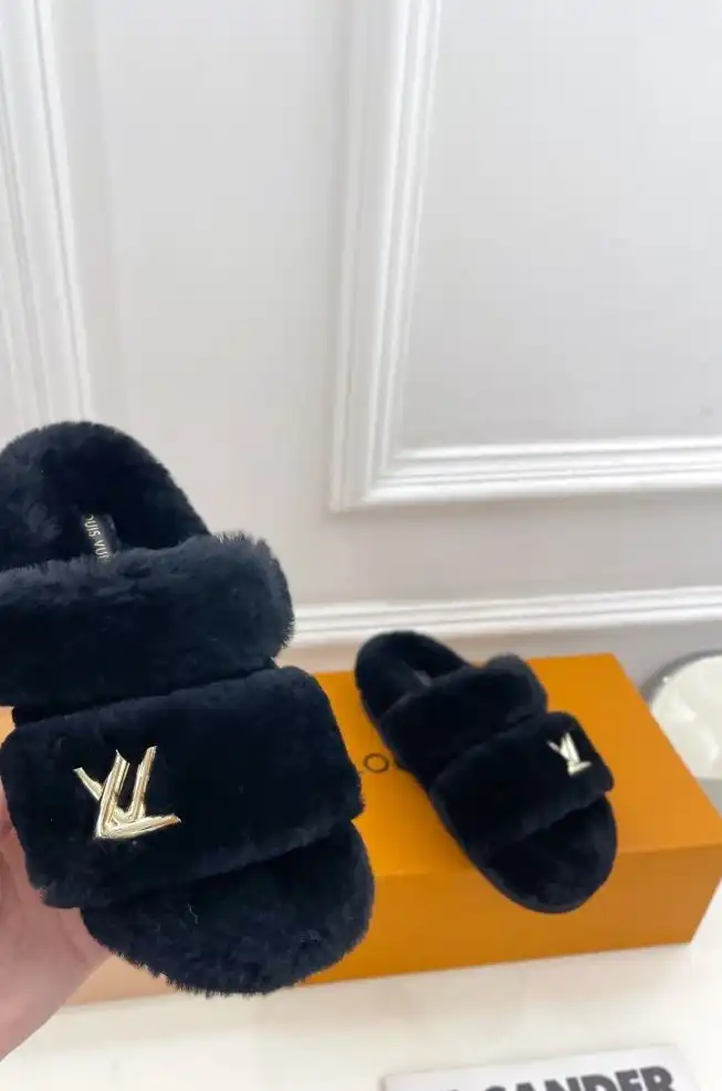 hype LV Slippers