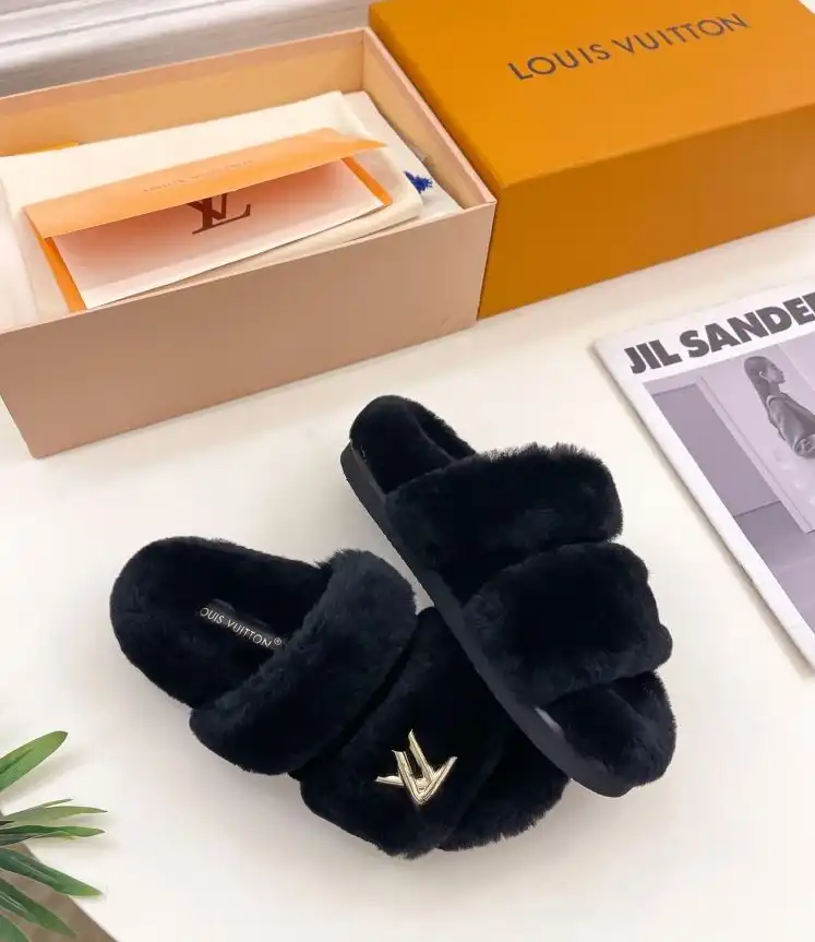 hype LV Slippers