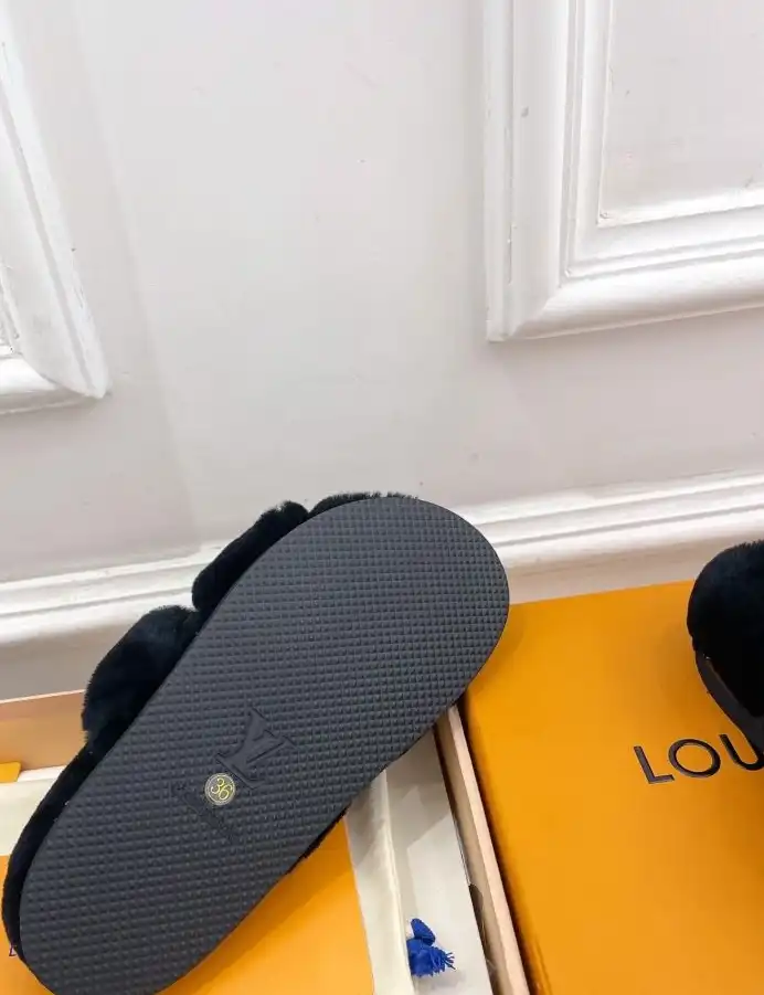 hype LV Slippers