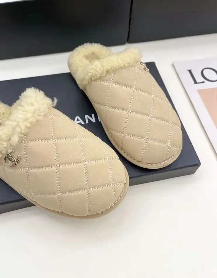 hype Chanel Slippers