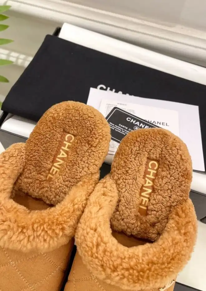 hype Chanel Slippers