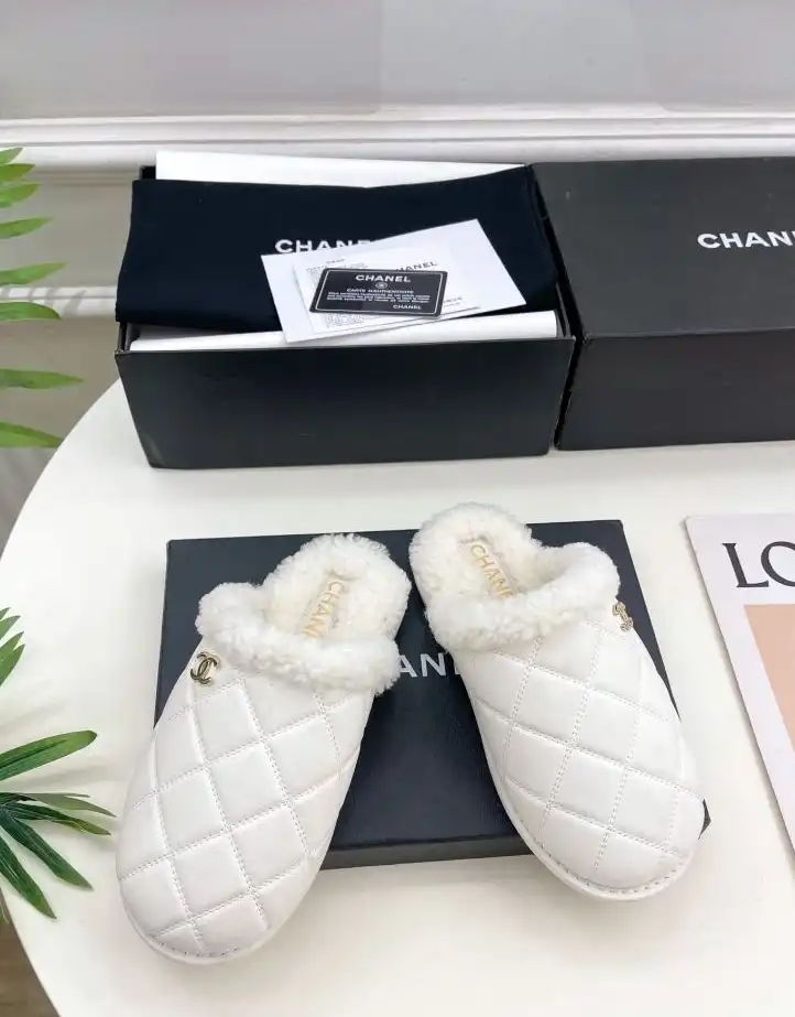 hype Chanel Slippers