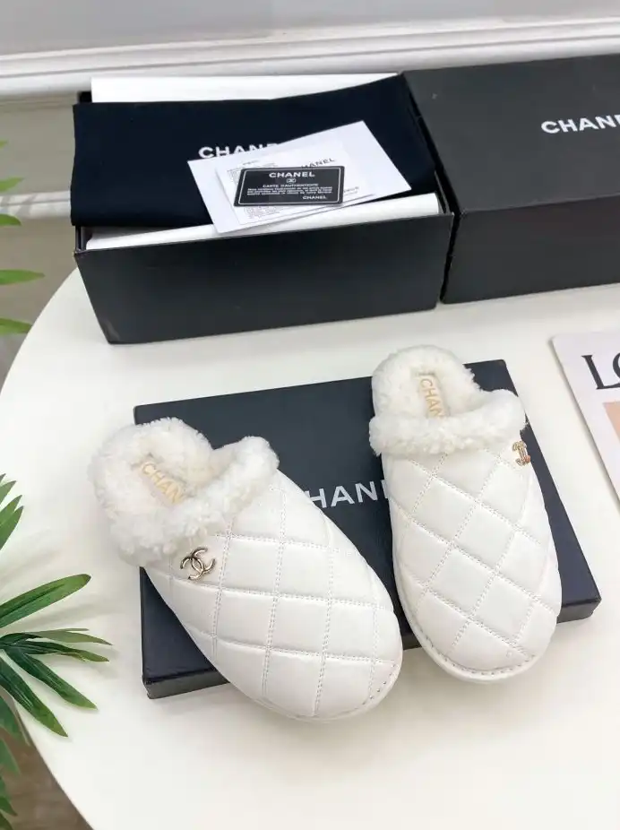 hype Chanel Slippers