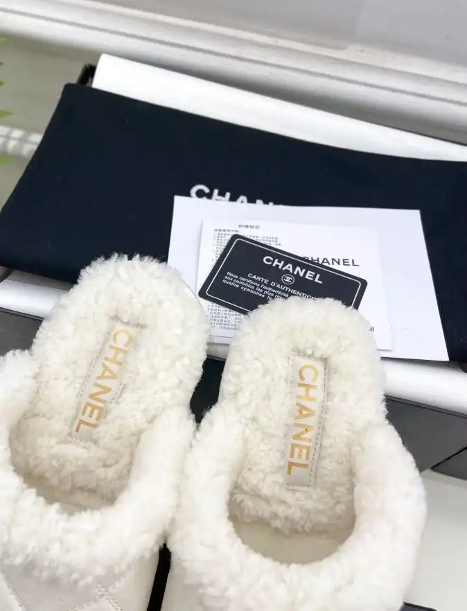 hype Chanel Slippers