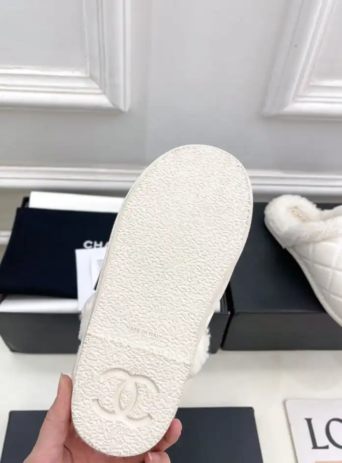 hype Chanel Slippers