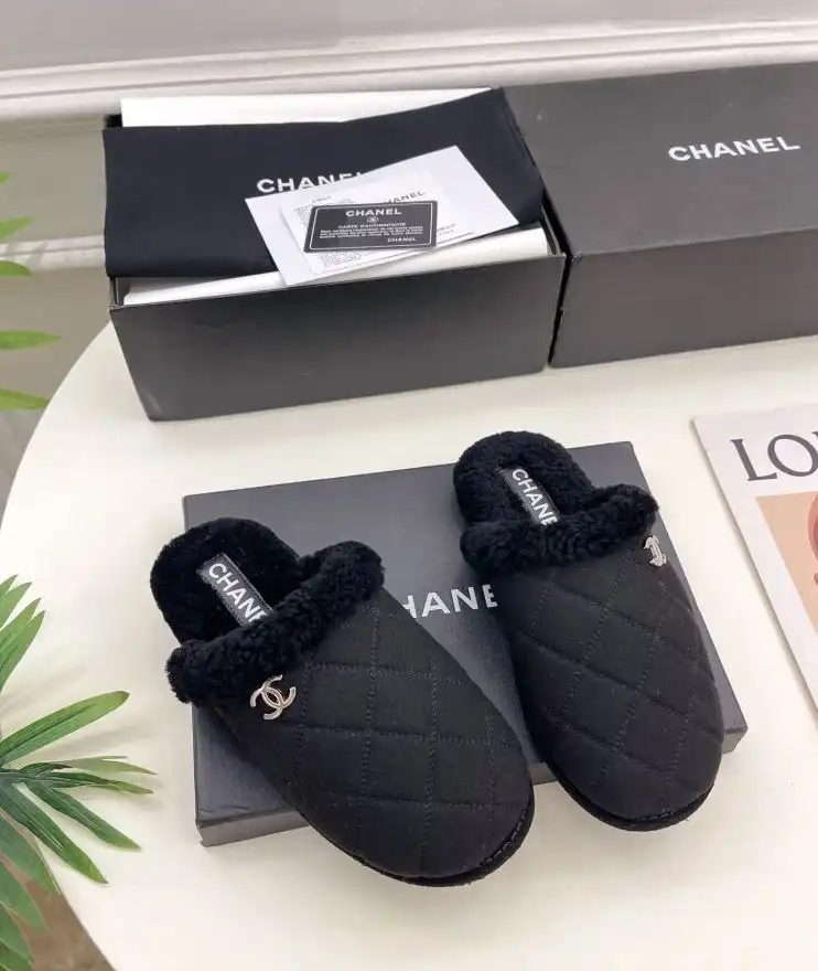 hype Chanel Slippers