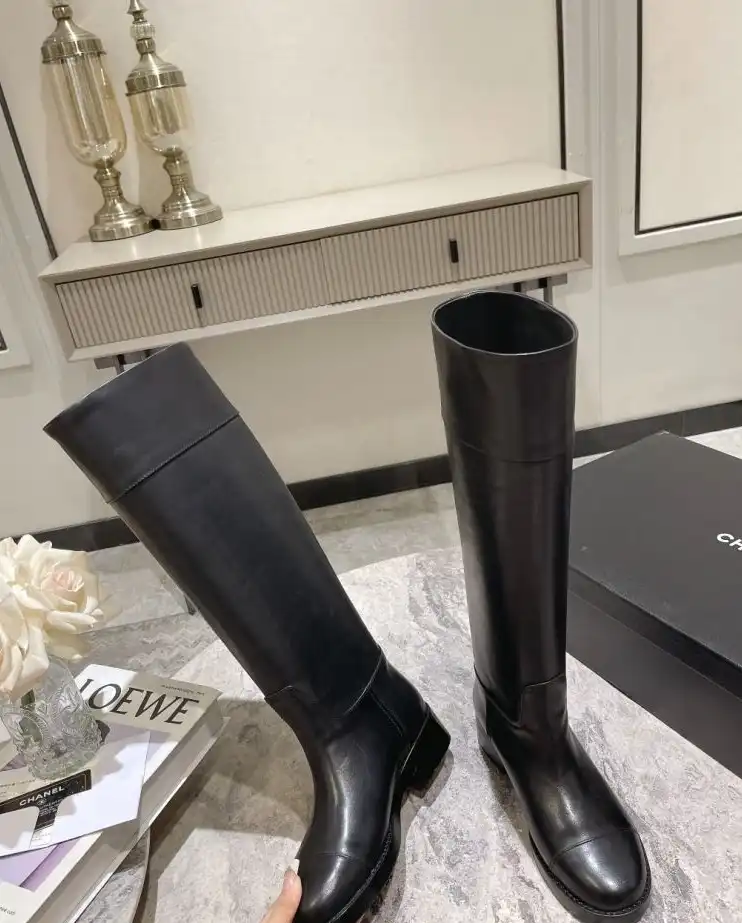 hype Chanel Boots