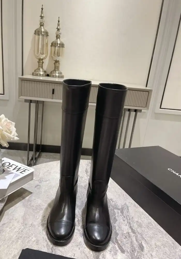 hype Chanel Boots