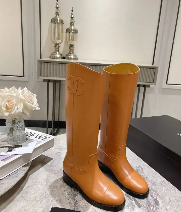 hype Chanel Boots