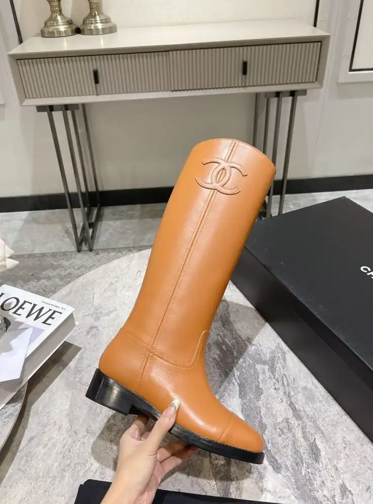 hype Chanel Boots