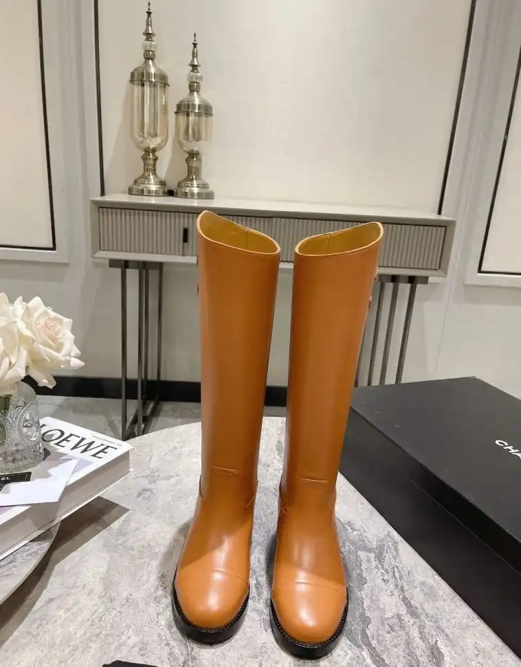 hype Chanel Boots