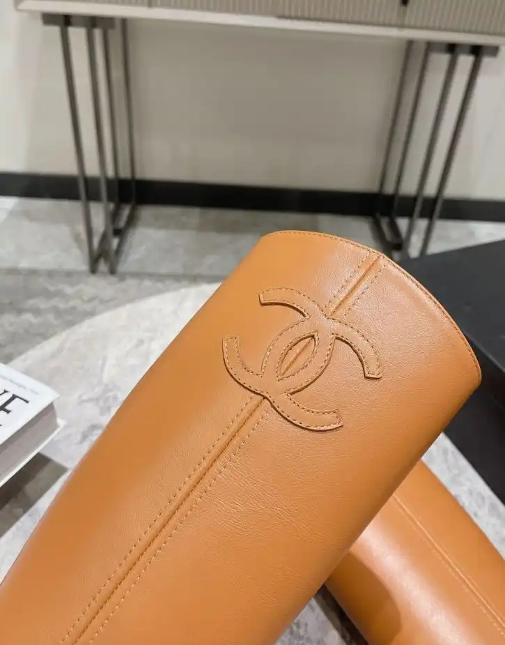 hype Chanel Boots