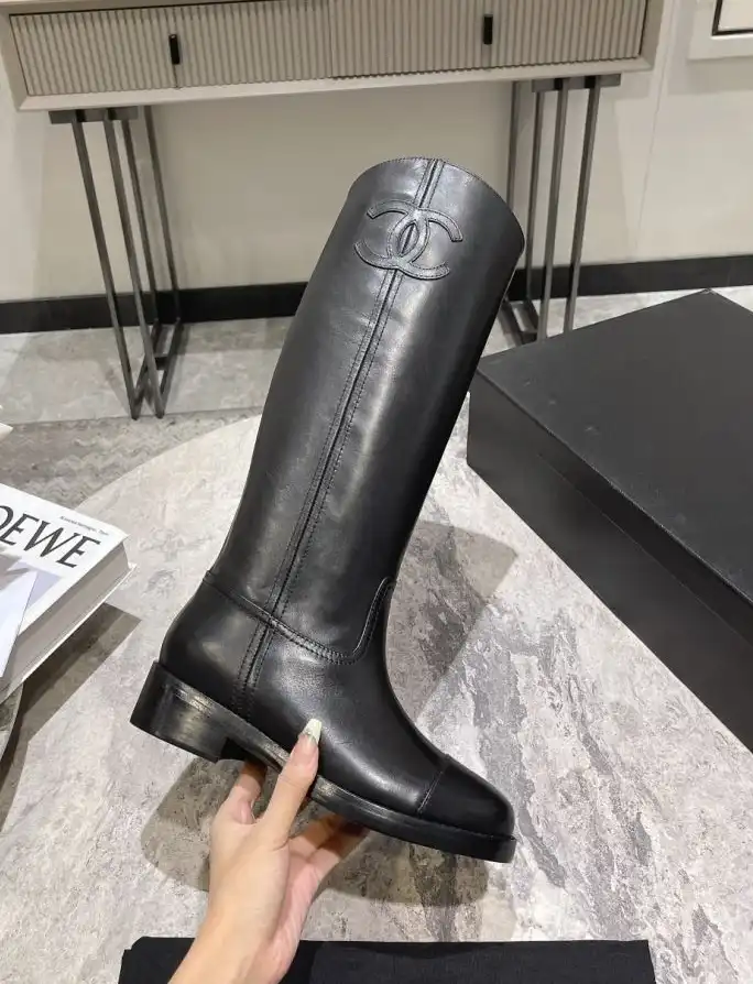 hype Chanel Boots