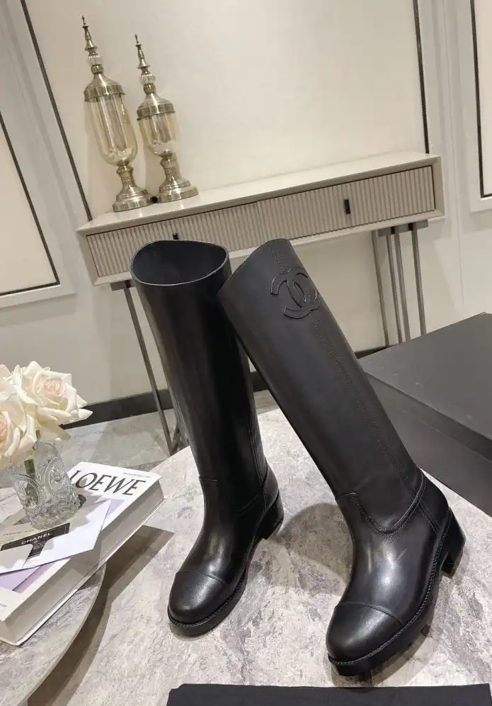 hype Chanel Boots