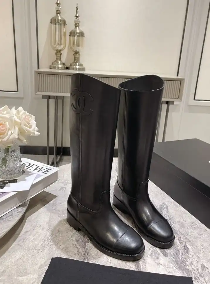 hype Chanel Boots